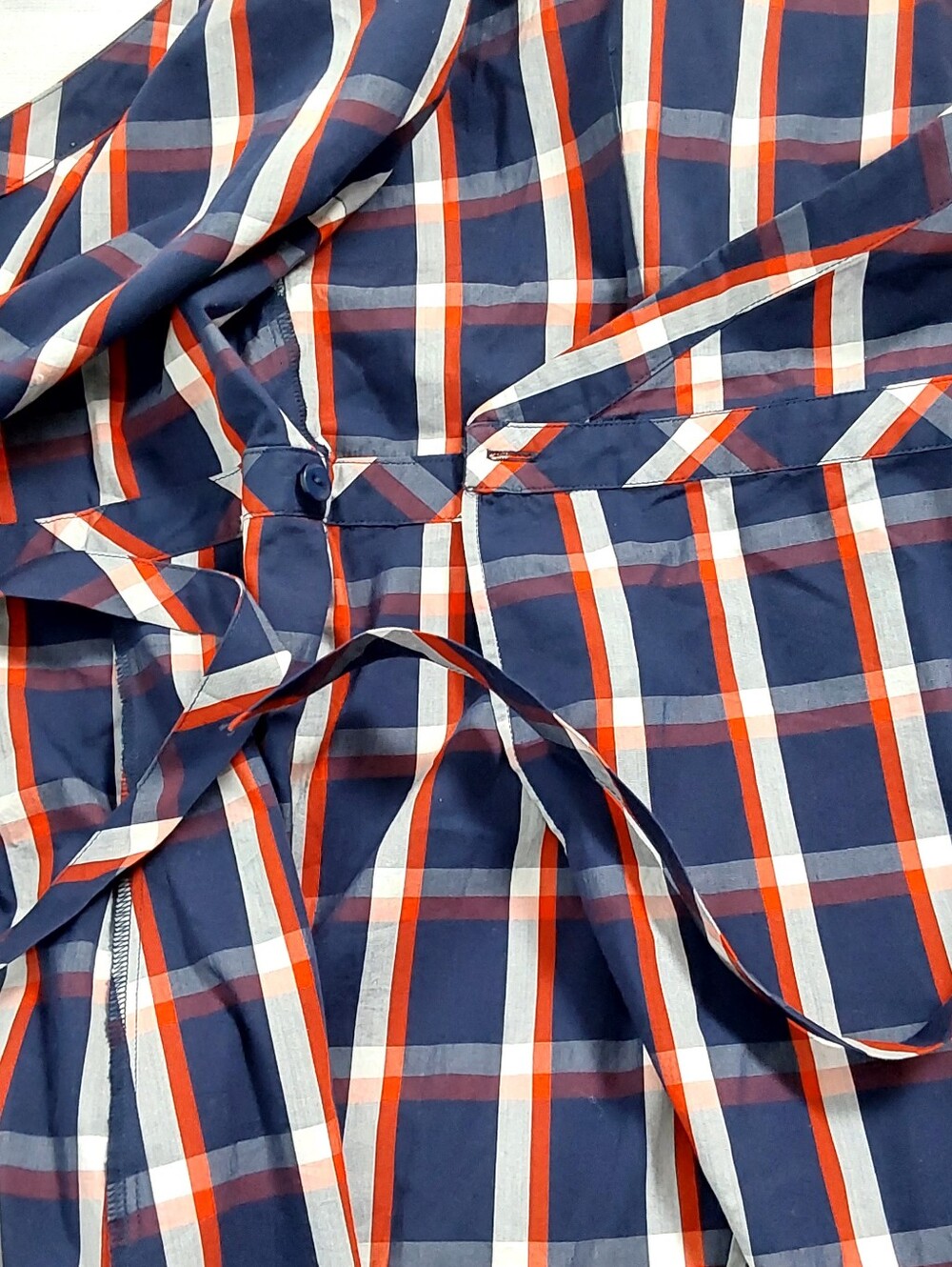 1901  CHECK WRAP DRESS - Picture 7 of 9